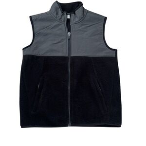 Boys Old Navy Fleece Black and Gray 10/12 Vest